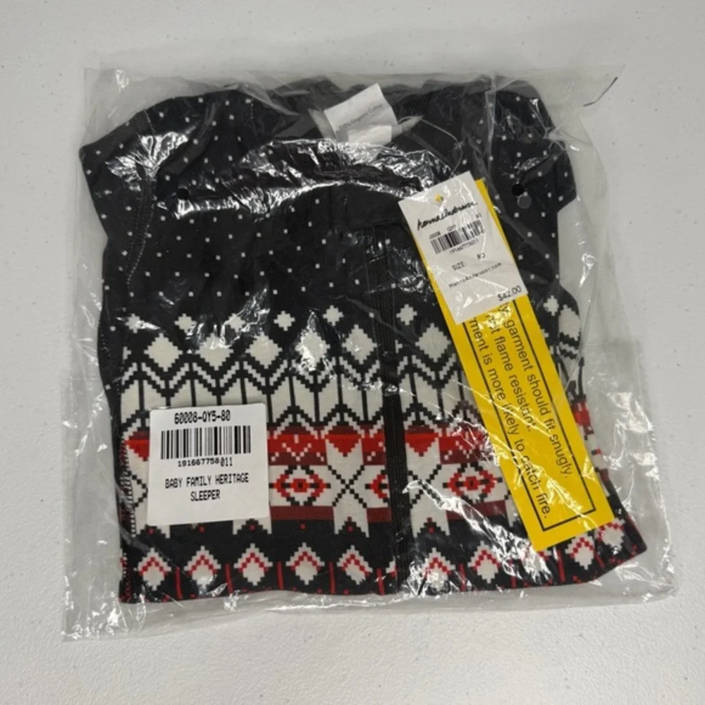 Hanna Andersson Holiday Baby Zip Sleeper Family Heritage‎ Black Red & White NWT
